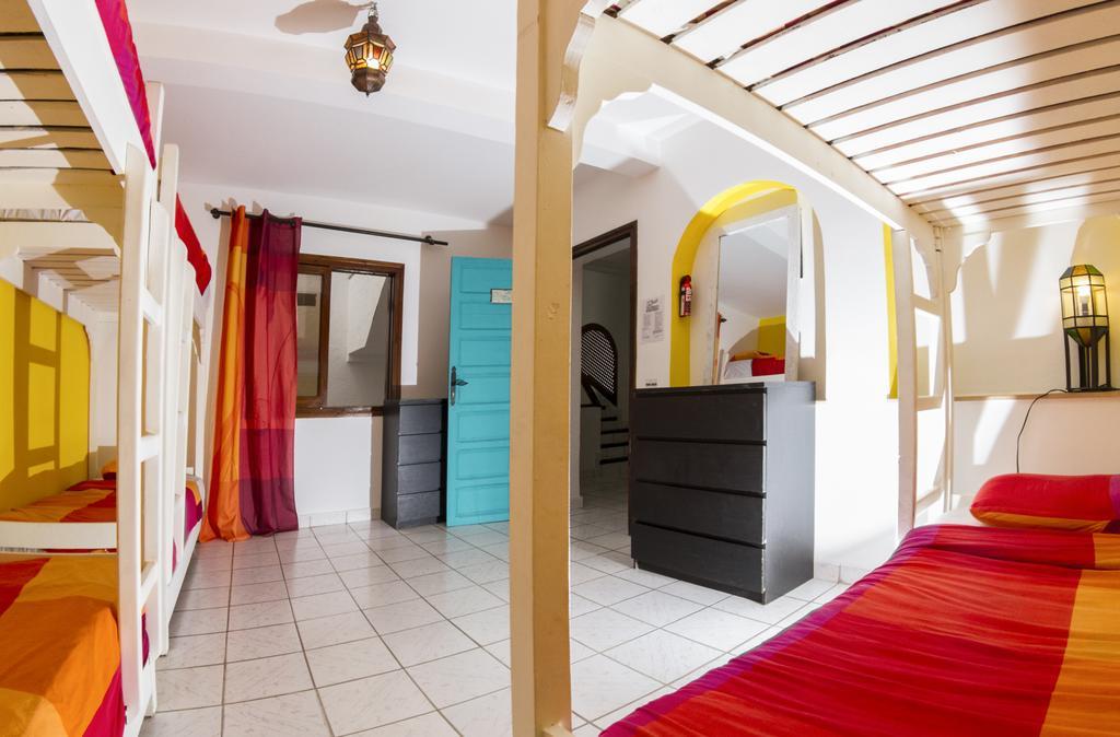 Auberge de jeunesse Dfrost Almugar Surf And Yoga à Taghazout Extérieur photo