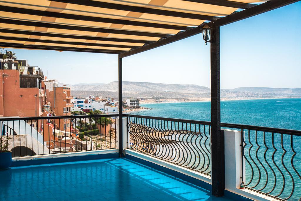 Auberge de jeunesse Dfrost Almugar Surf And Yoga à Taghazout Extérieur photo